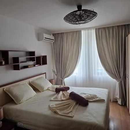 Apartment - Saint Vlas شقة *