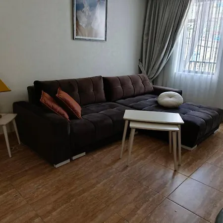 - Saint Apartament